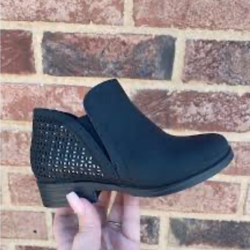 Girls MIA Black Ankle Boots Size 1